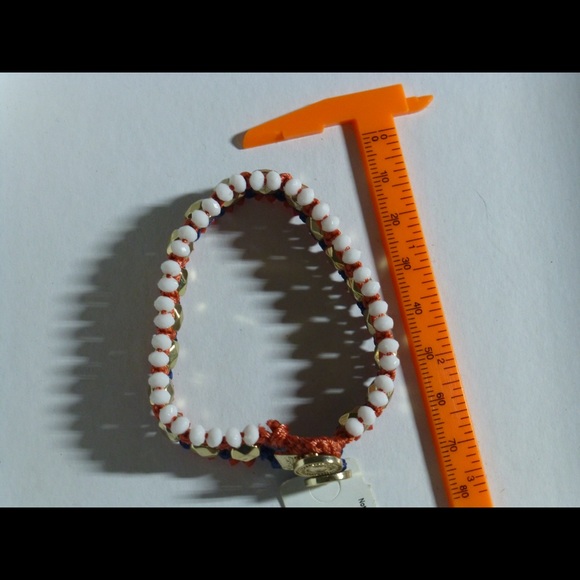 Gap bracelet BNWT imported from US - Picture 3 of 6